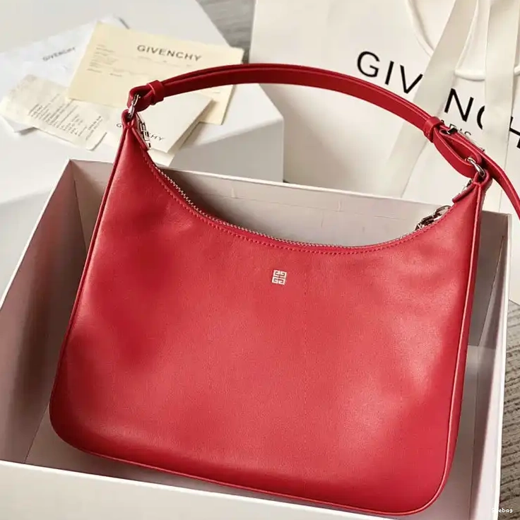 2206RF0004 Givenchy Bag 0711
